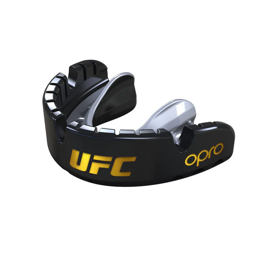 Dantų-apsauga-turintiema-breketus-OPRO-Gold-UFC Dantų-apsauga-turintiema-breketus-OPRO-Gold-UFC