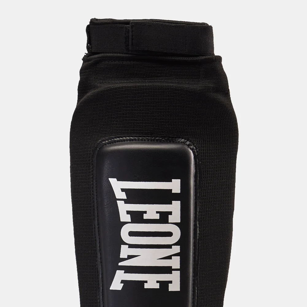 kojų-apsaugos-leone-defender kojų-apsaugos-leone-defender