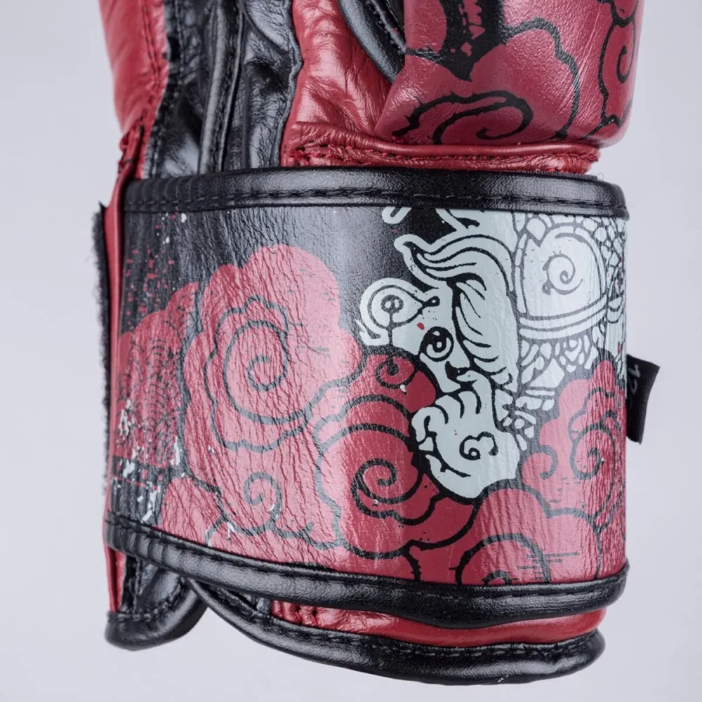 Bokso-pirštinės-8-Weapons-Hanuman-Yant Bokso-pirštinės-8-Weapons-Hanuman-Yant