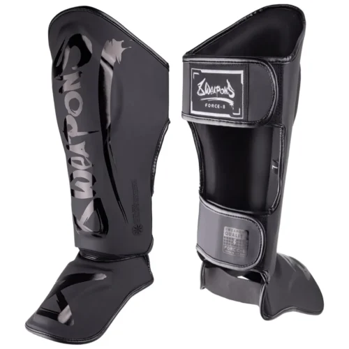Kojų apsaugos 8 Weapons Force 8, skirtos Muay Thai ir kikboksui, pagamintos iš patvarios PU odos.