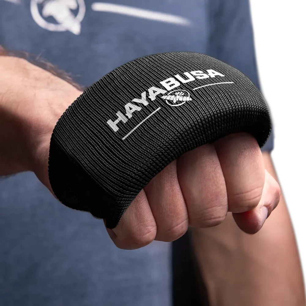 Krumplių apsauga boksui Hayabusa su 8,5 mm gelio ir putų paminkštinimu maksimaliai rankų apsaugai.