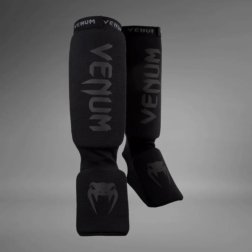Kojų apsaugos "Venum Kontact" - juoda