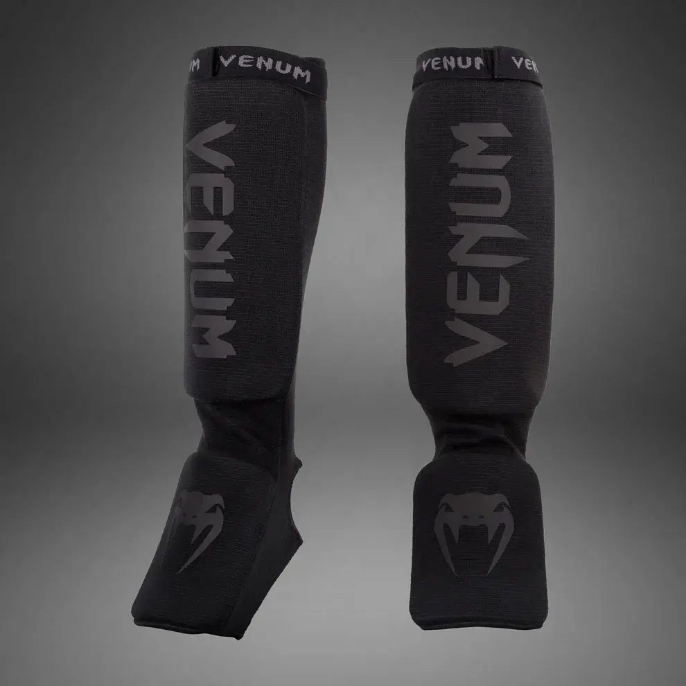 Kojų apsaugos "Venum Kontact" - juoda